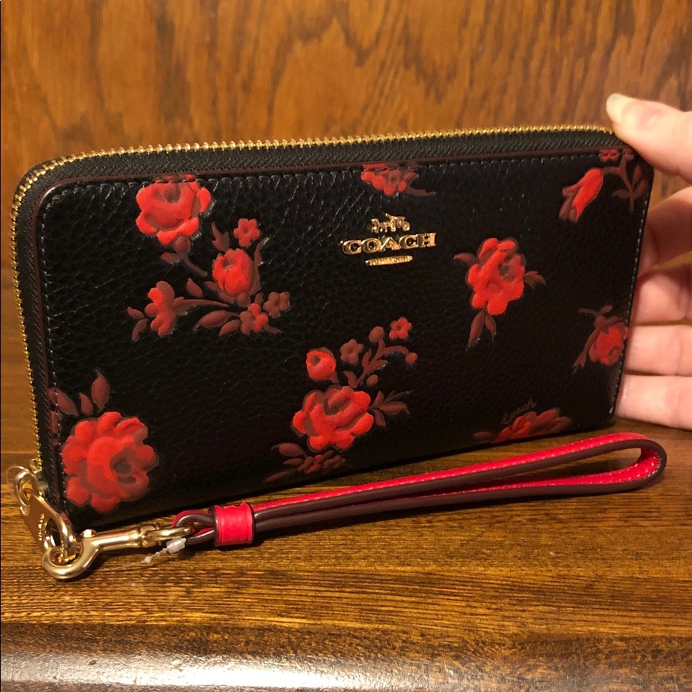 NWT-Coach-Long Zip Around Continental Wallet-Roses🌹Floral-Black & Red-$318 - Picture 2 of 12